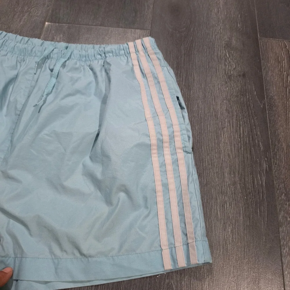 Vintage 2001 Adidas 3 Stripe Athletic Shorts Light Blue Mens Medium Retro Gym